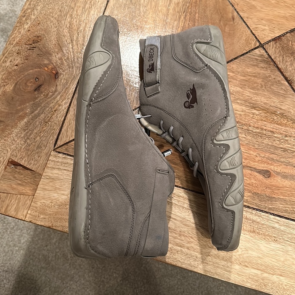 Dbeck - Picture 3 of 5